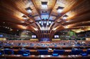 El Consell General compensarà les emissions dels desplaçaments de les delegacions internacionals El Consell General compensarà les emissions dels desplaçaments de les delegacions internacionals
