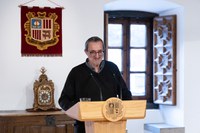Jordi Guillamet explicant el projecte de transcripció de les actes històriques