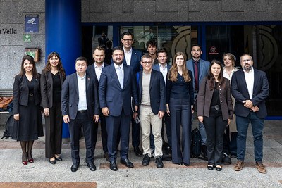 Membres de la Xarxa de Joves Parlamentaris de l'OSCEPA a Andorra. 