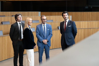 Els síndics generals i el nou ambaixador francès durant la visita.