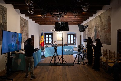 La Casa de la Vall acull l’emissió en directe de l’‘Avui serà un bon dia’ de RTVA