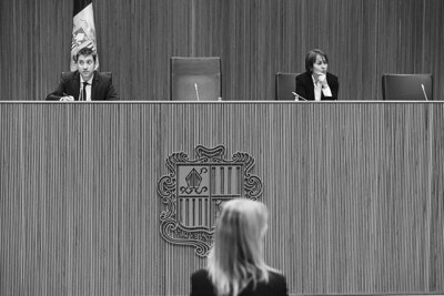 Ajornada la sessió ordinària prevista per dijous 16 d'abril.