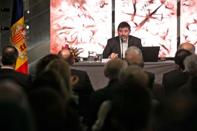 L'historiador Carles Gascón pronuncia una conferència sobre els orígens del Consell de la Terra el dia del seu 600 aniversari