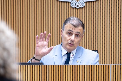 Marc Rossell, ministre de Funció Pública i Transformació Digita, durant la compareixença