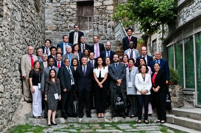 Visita dels participants a la 25a Conferència Iberoamericana de Ministres d'Educació